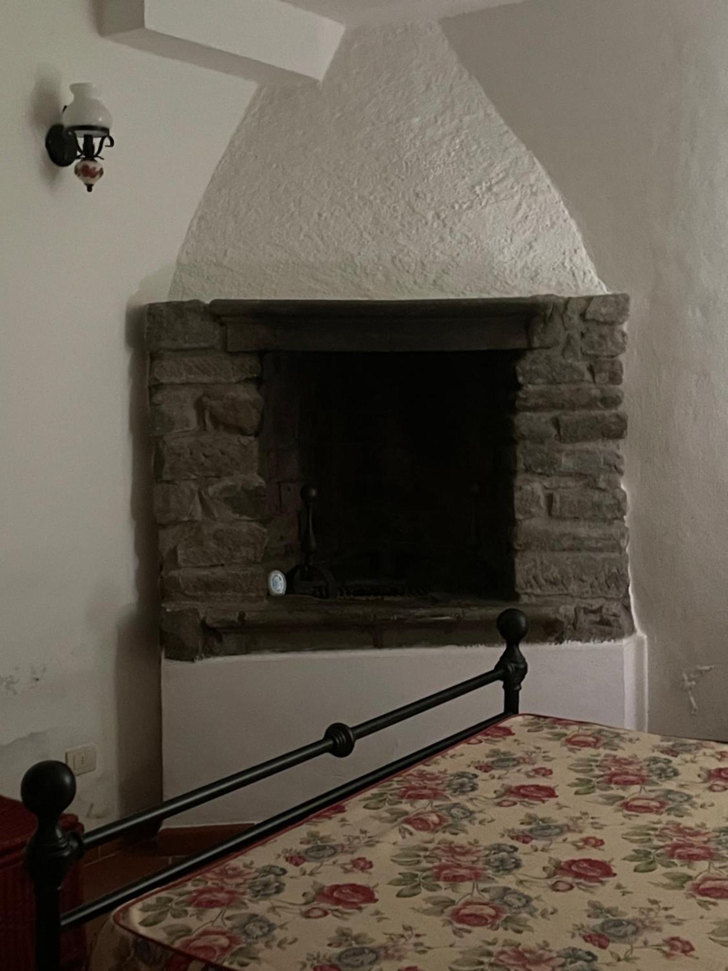 Le Casacce Case Per Vacanze Carmignano Bagian luar foto