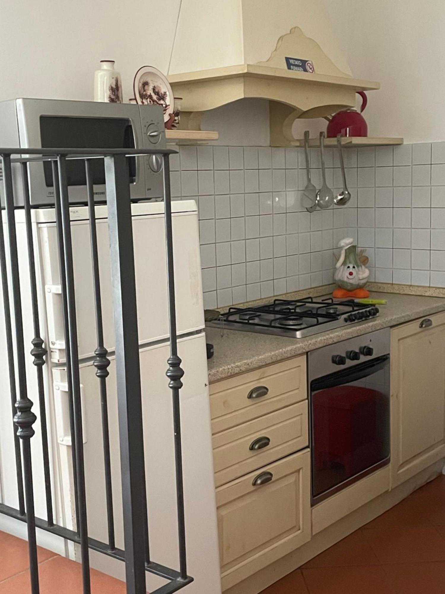 Le Casacce Case Per Vacanze Carmignano Bagian luar foto
