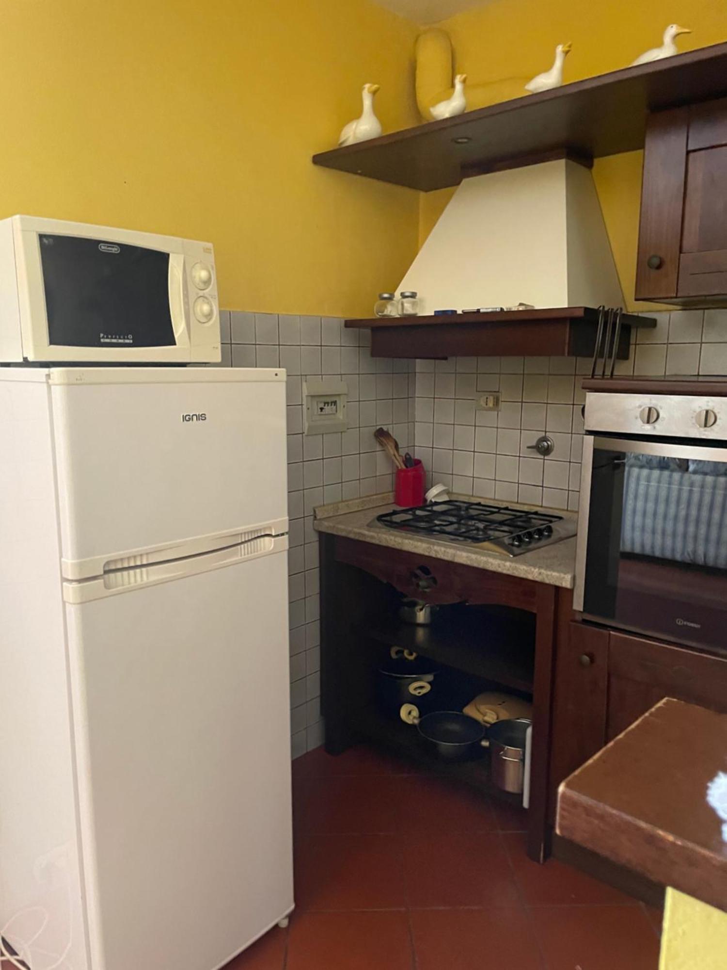 Le Casacce Case Per Vacanze Carmignano Bagian luar foto