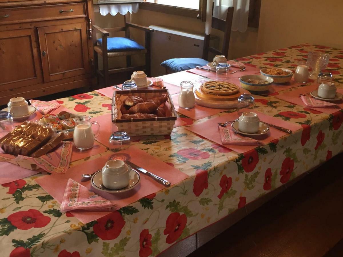 Le Casacce Case Per Vacanze Carmignano Bagian luar foto